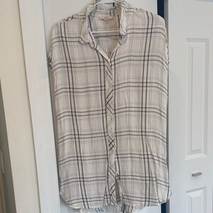 Como Vintage White and Black Plaid Button Down Shirt